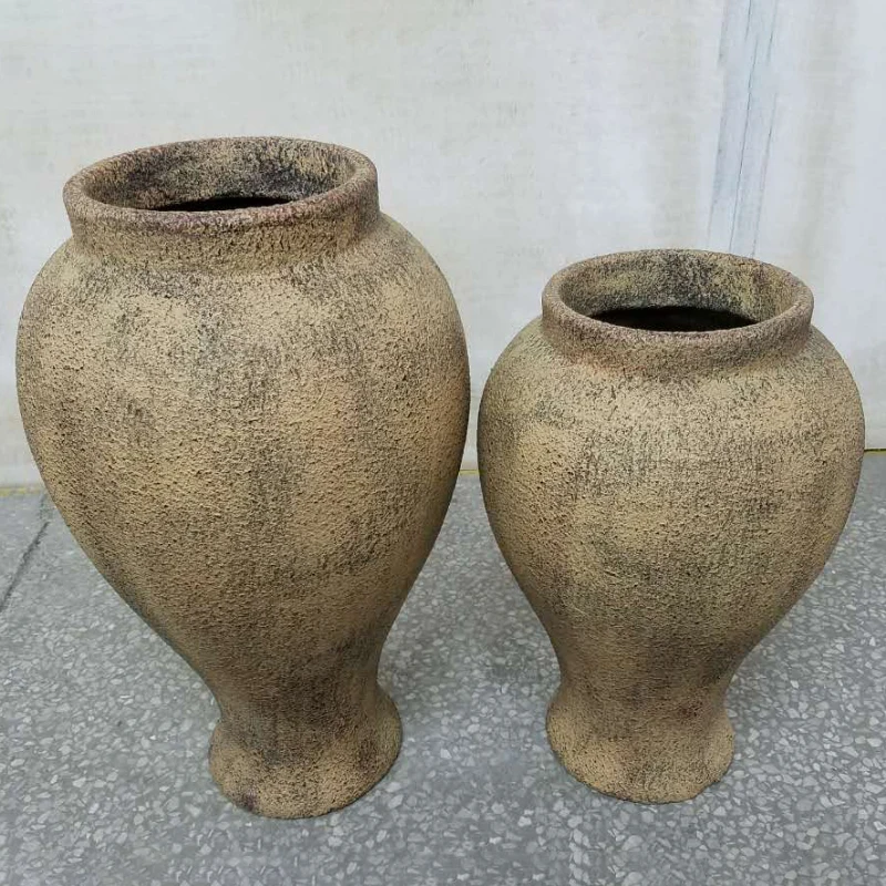 Vintage Style Fiberglass Plant Pots for Garden Home Office Hotel
