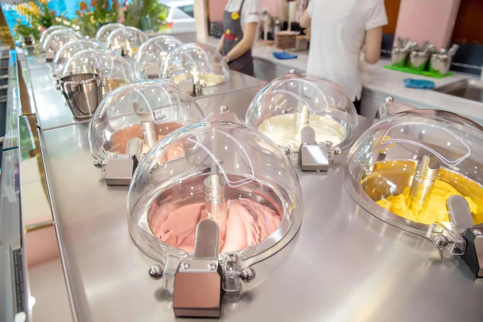 Displayable All in One NSF CE Hard Ice Cream Maker Batch Freezer Churning Galaxy V4 Flavor Front Bar Gelato Ice Cream Machine