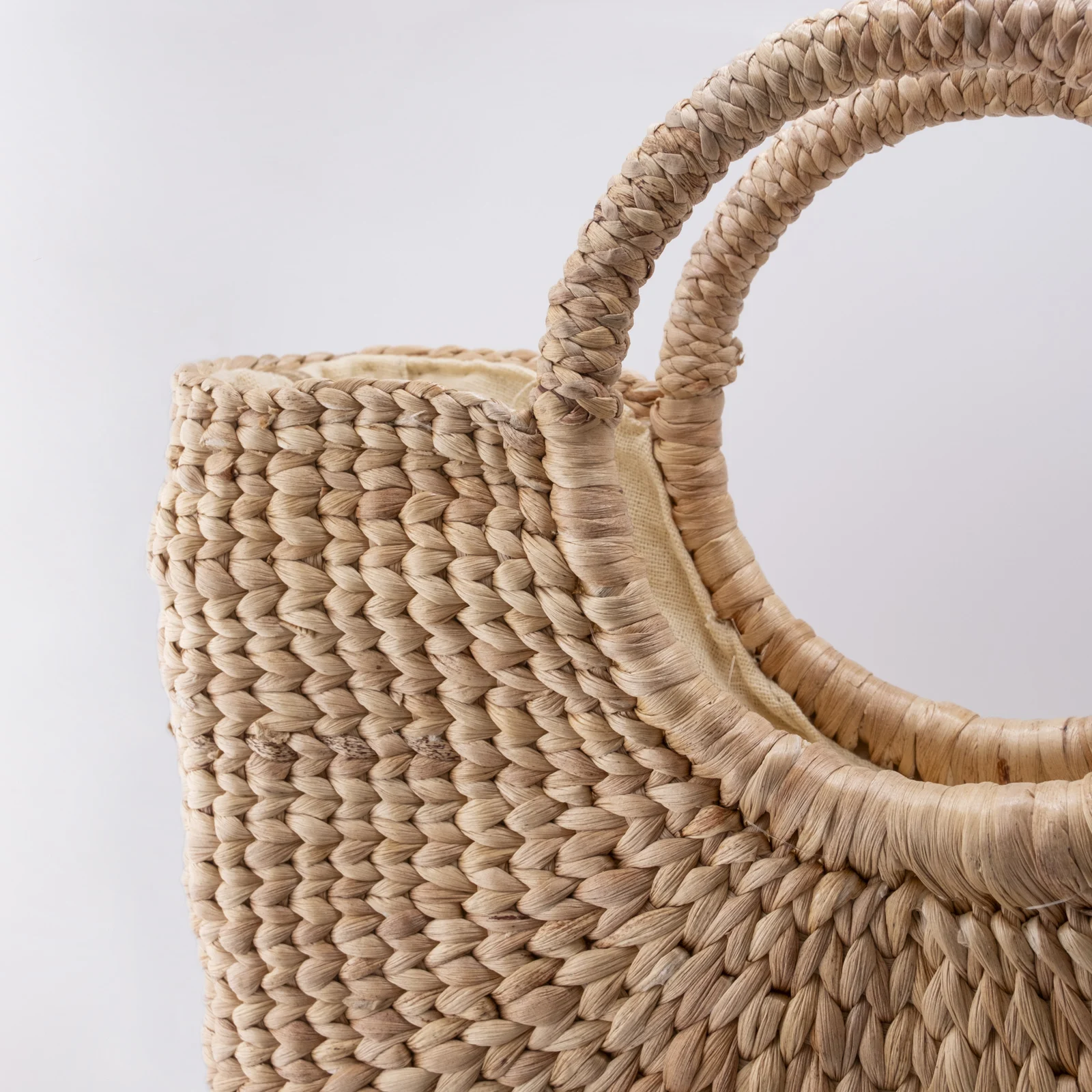 Good Premium Water Hyacinth Lady Bag From Chiang Mai Thailand Natural Color Medium Size Light Weight Eco Friendly Classic Style