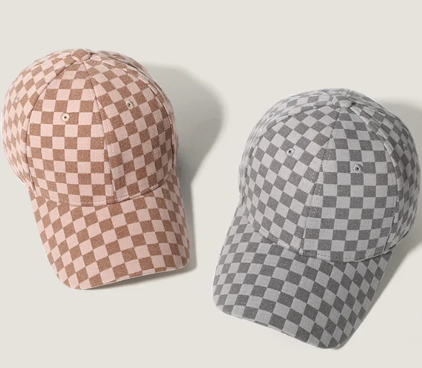 Custom Logo Checkerboard Pattern Baseball Caps Autumn Winter Wide Curved Brim Daily Outdoor Sports Hat Metal Buckle Back Closure