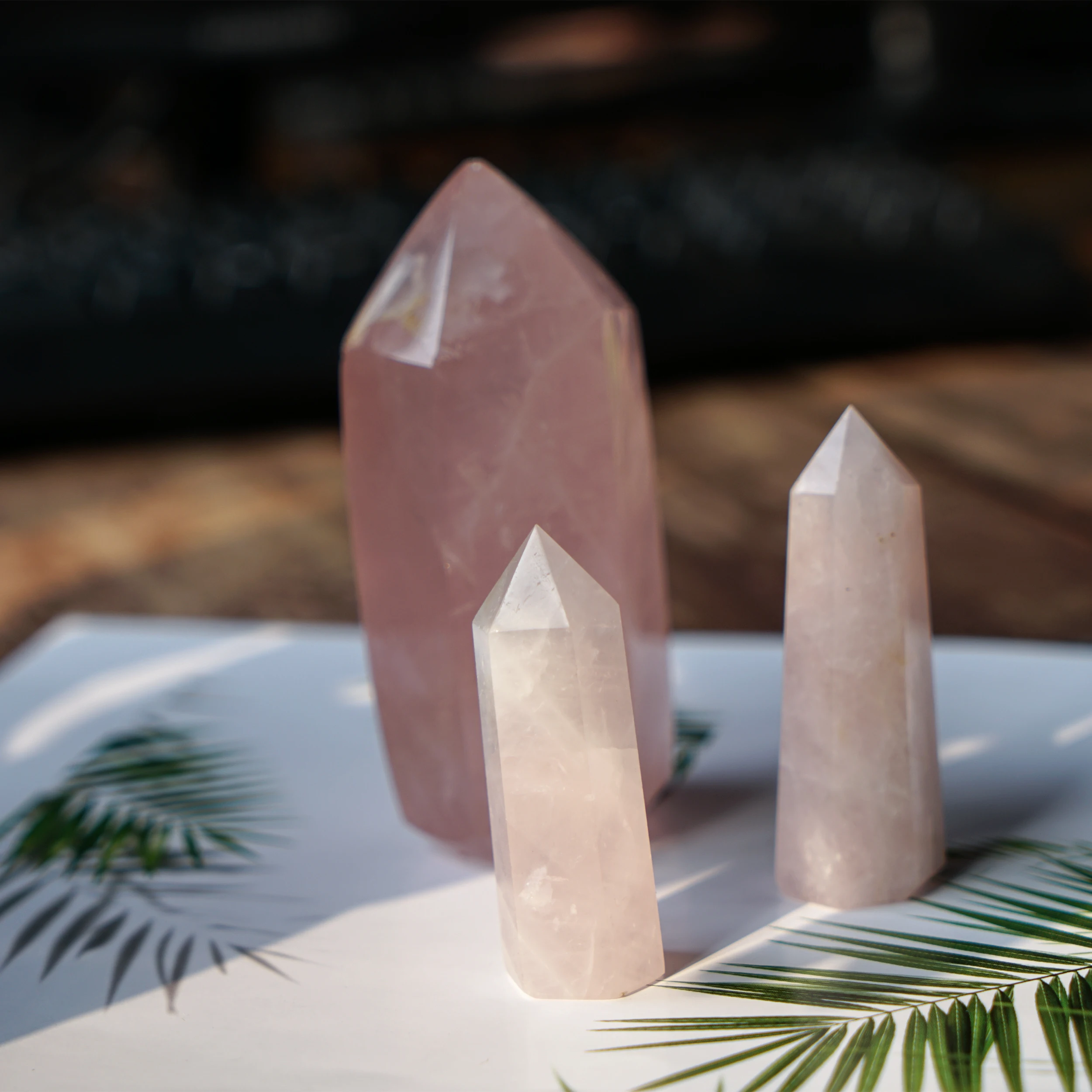 Yinglai factory wholesale natural crystal point rose quartz tower for decoration