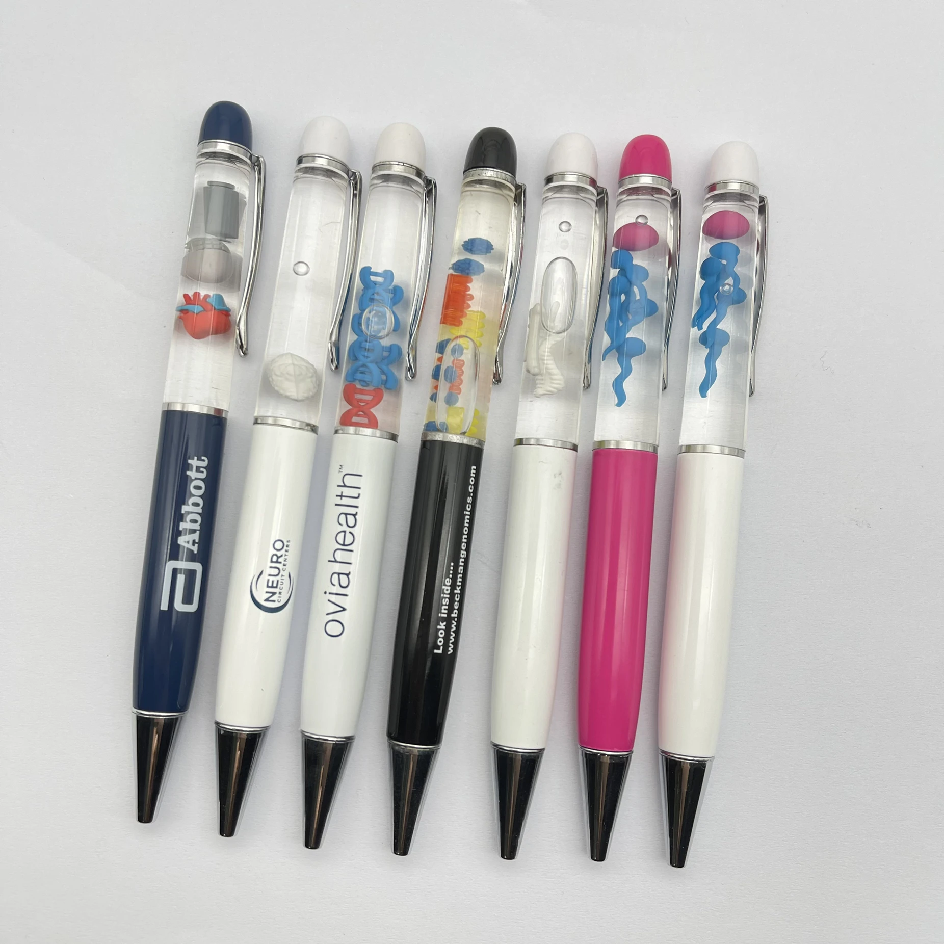 Floating Pens With Customized Logo Assorted Color Ballpoint Oil Pen