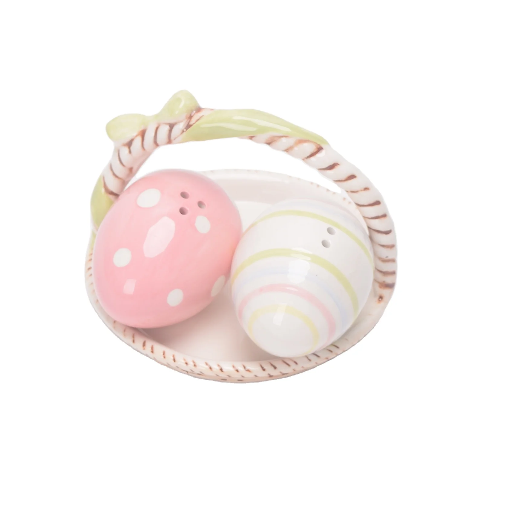 Easter egg salt and pepper shaker
