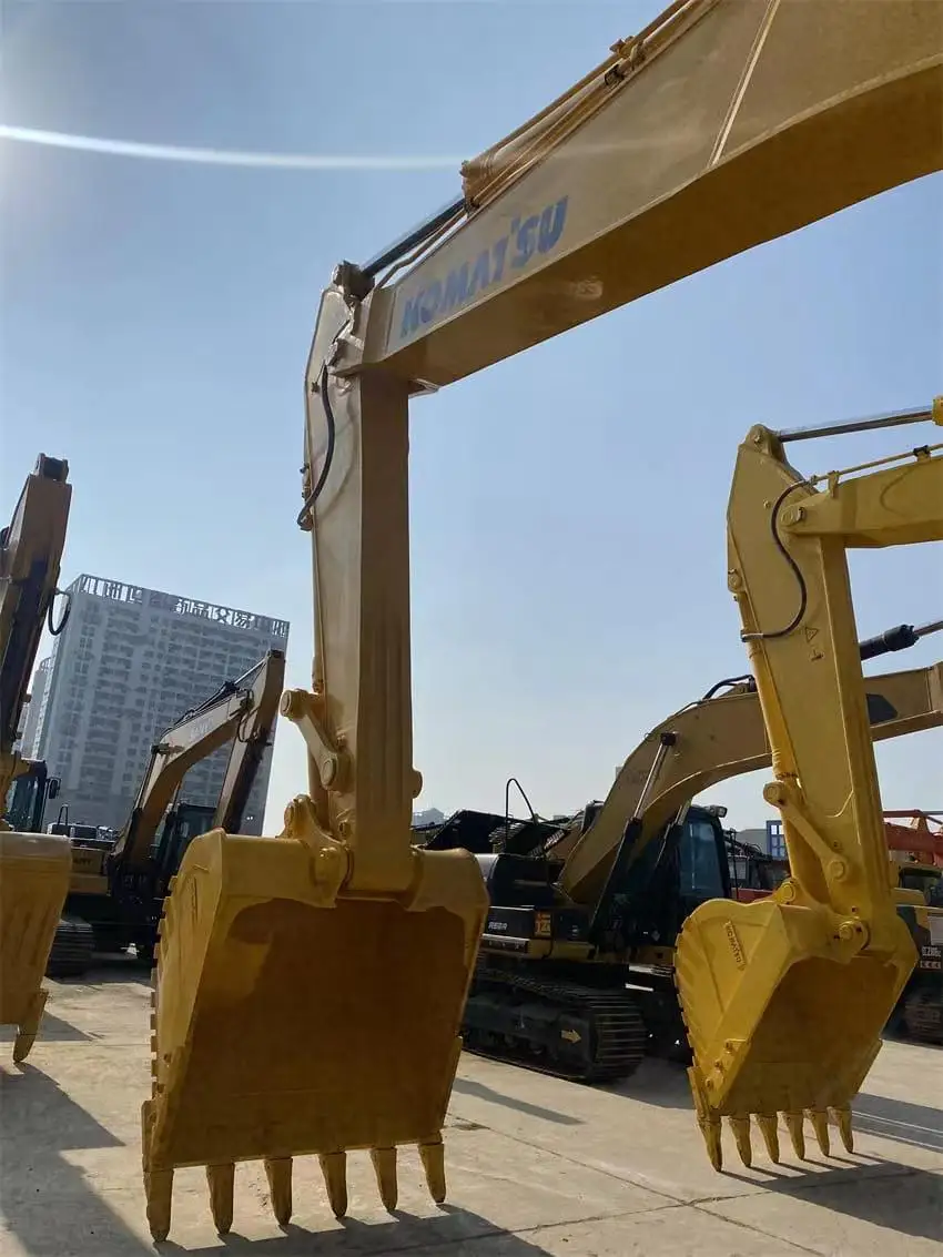 PC450-8 экскаватор Komatsu PC450 большой гидравлический гусеничный 45 тонн хорошее состояние предложение на продажу