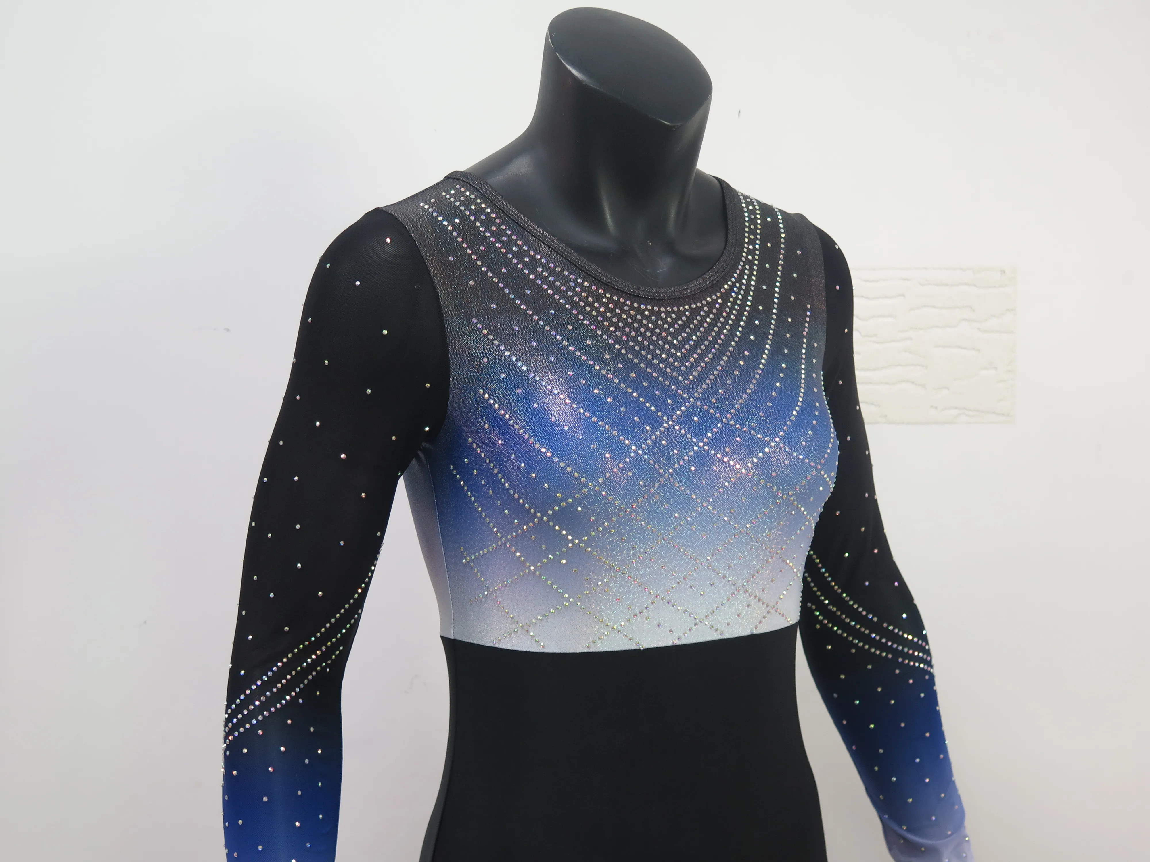 Newest Design Spandex Metallic Mesh Fabric Gymnastics Training Leotards for Girls Women Material Rhinestone Dance Wear