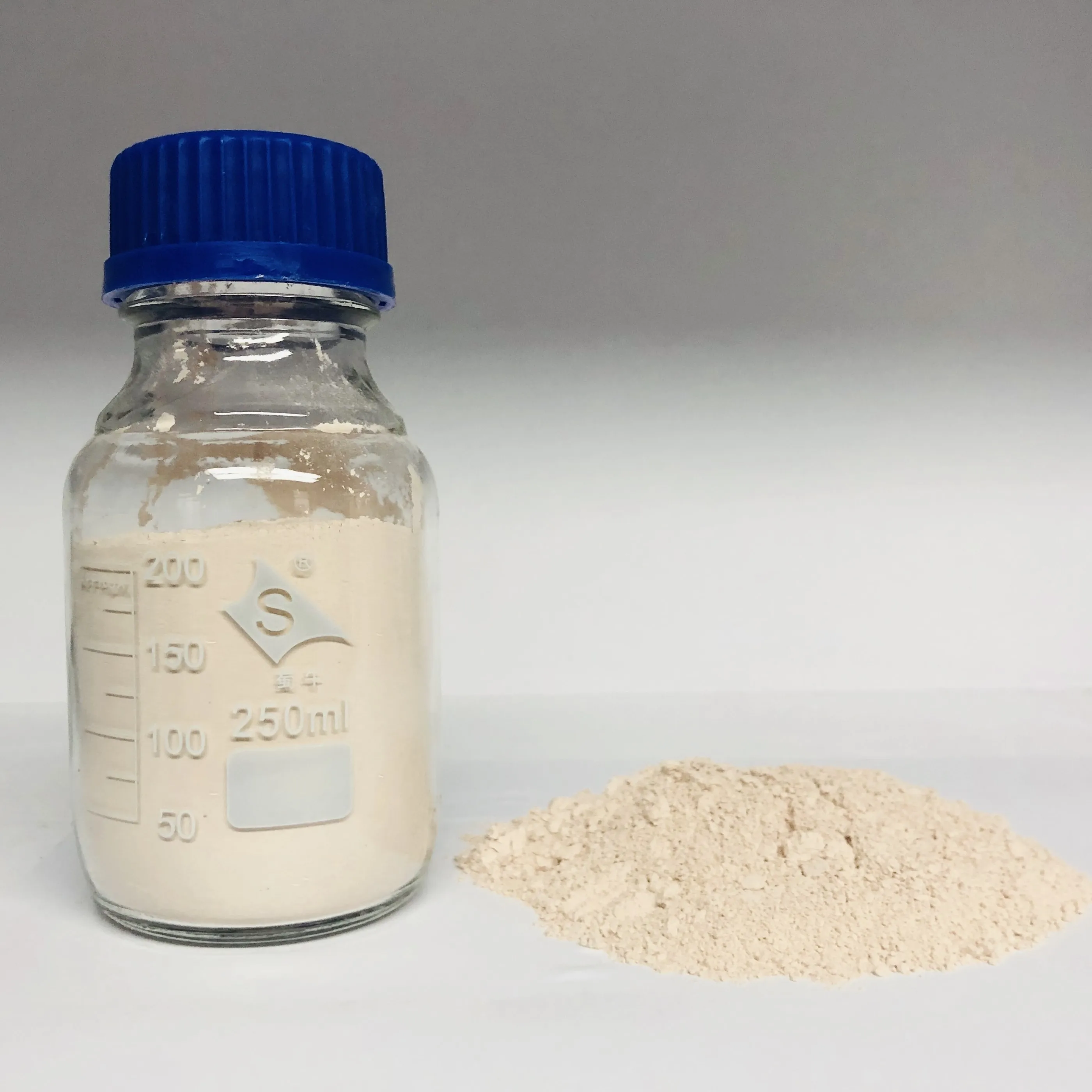 Activated bleaching earth for oil decoloration