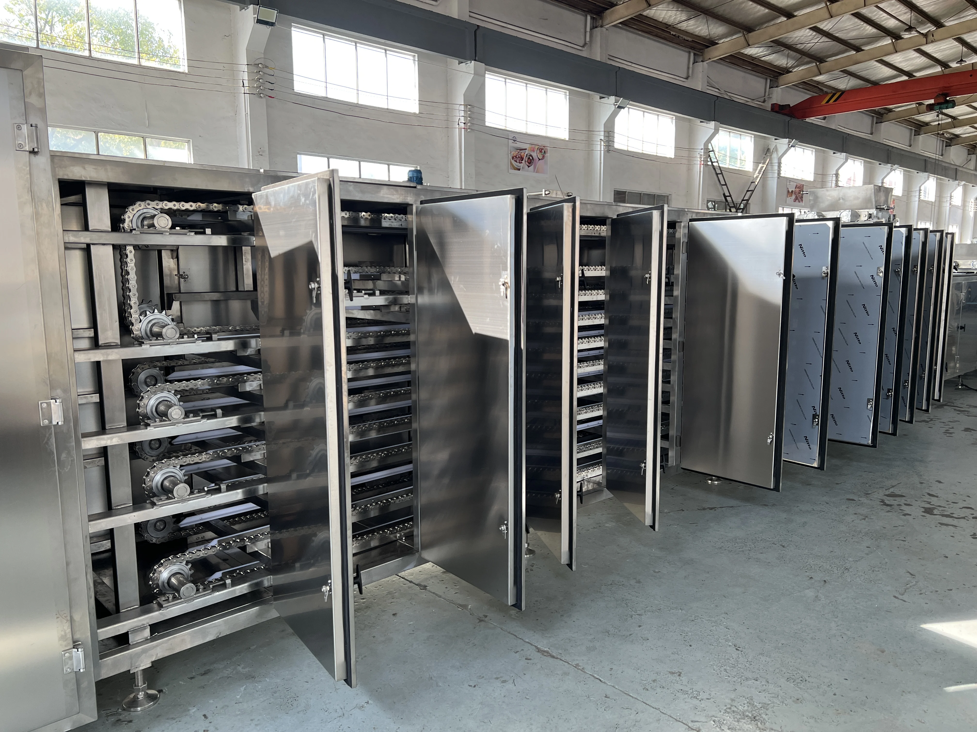 Fully automatic chocolate drops machine for efficient and consistent output