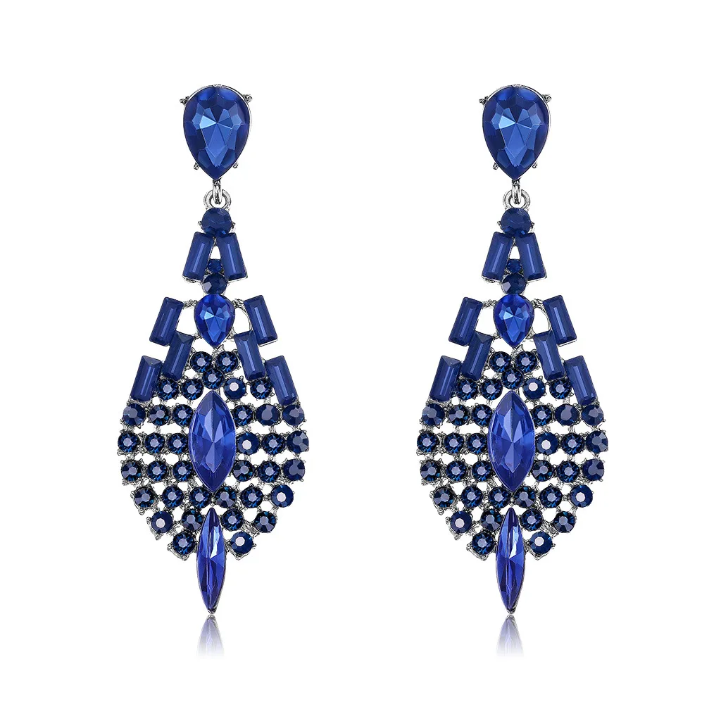Luxury palace style Hollow rhinestone crystal Drop Earrings