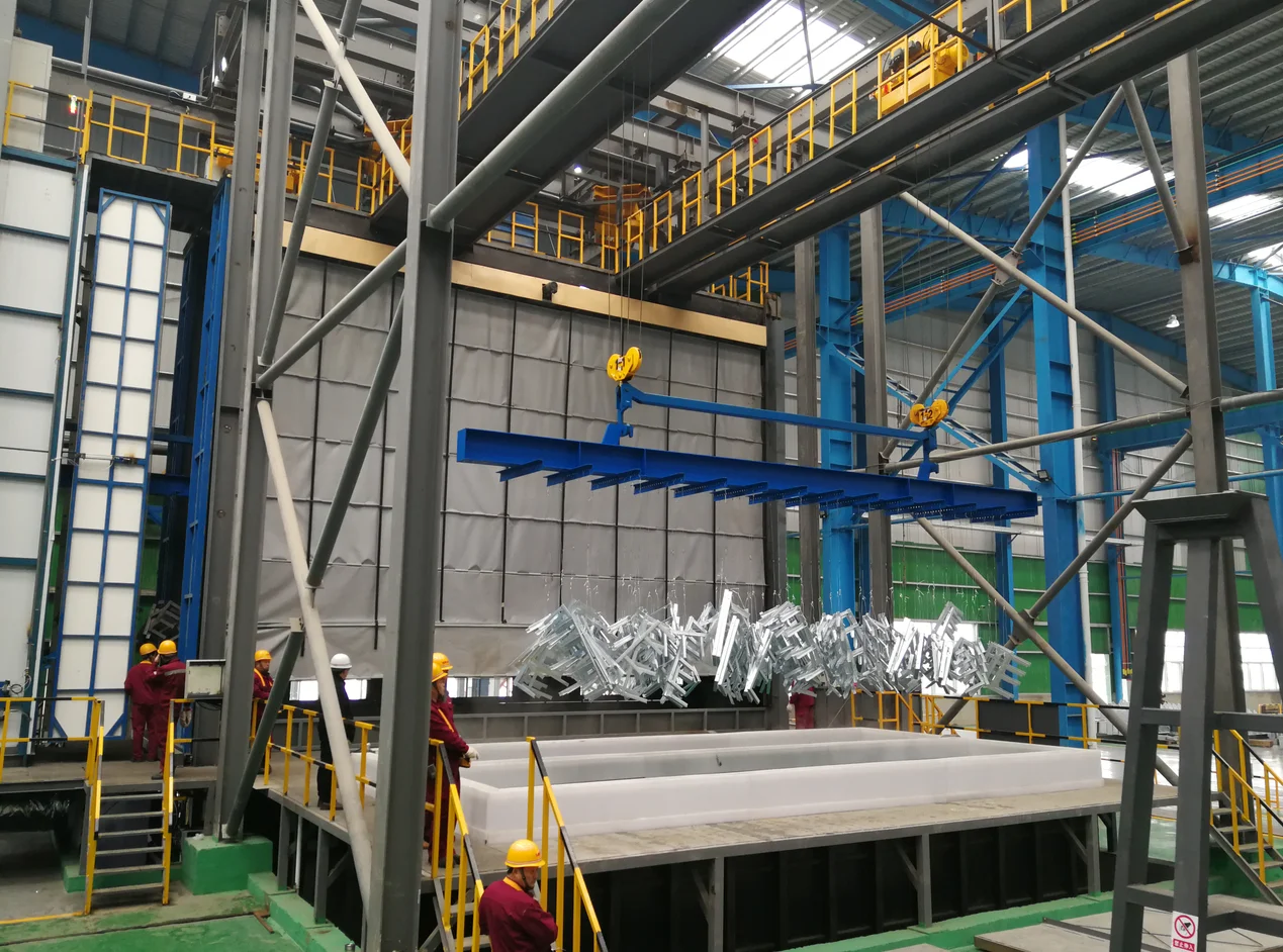 Continuous hot dip galvanizing production Line hot dip galvanizing kettle