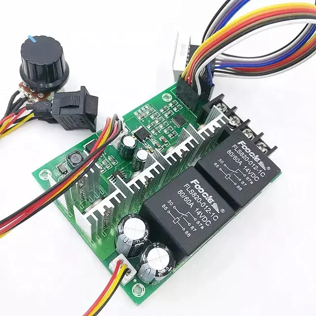 Цифровой дисплей PWM DC контроллер скорости двигателя 0 ~ 100% Регулируемый приводной модуль входной ток Макс 60 А 12 В