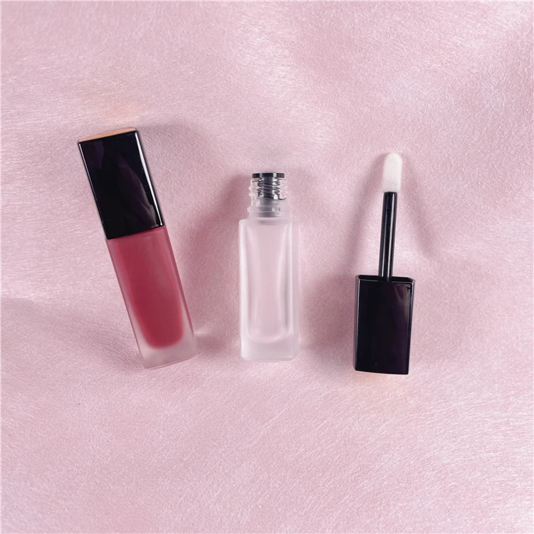 Прямоугольные Стеклянные матовые пустые тюбики для блеска для губ с черной крышкой