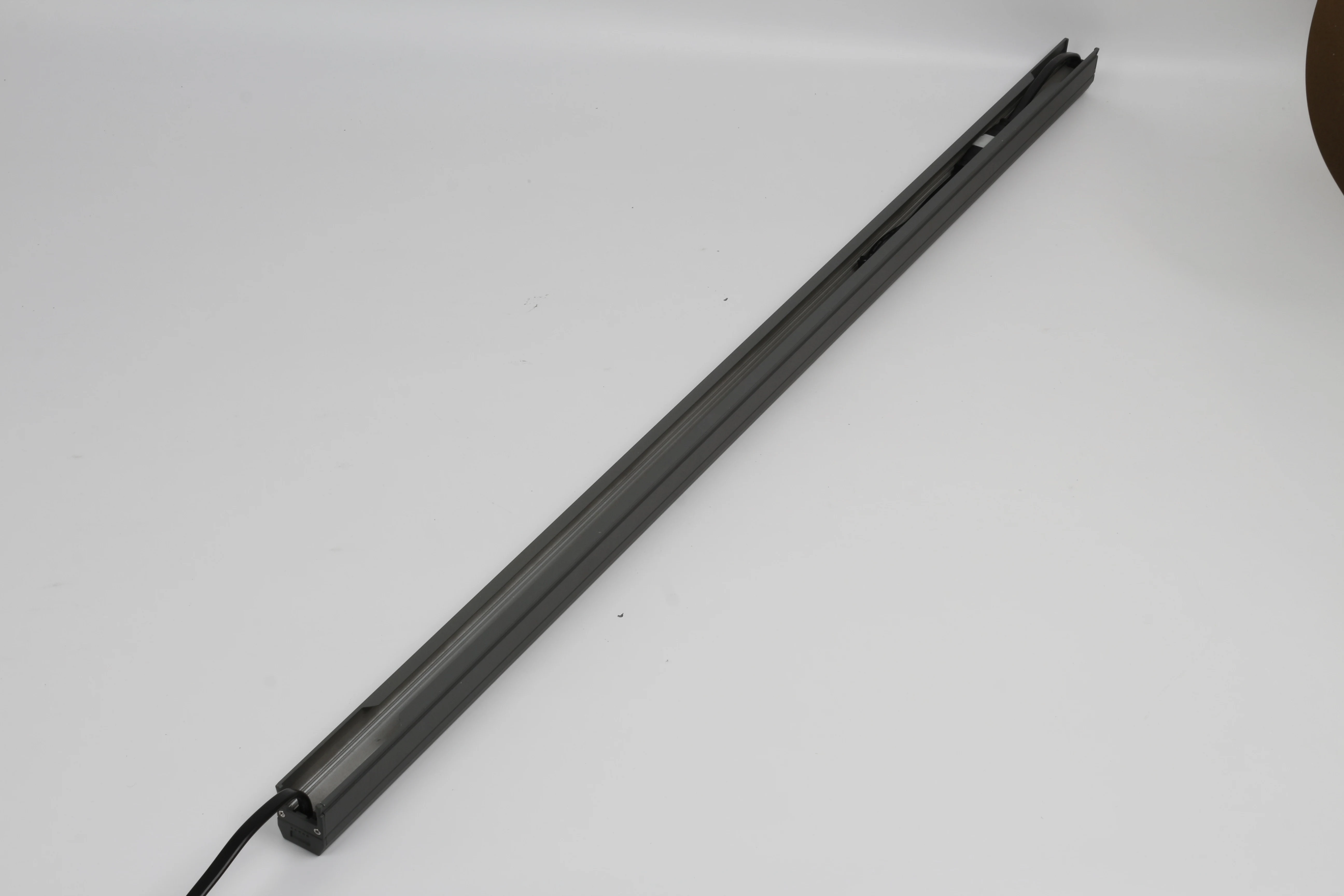 miracle bean customized waterproof IP66 Outdoor led tube aluminum DMX512 RGB 24V 12W LED linear light