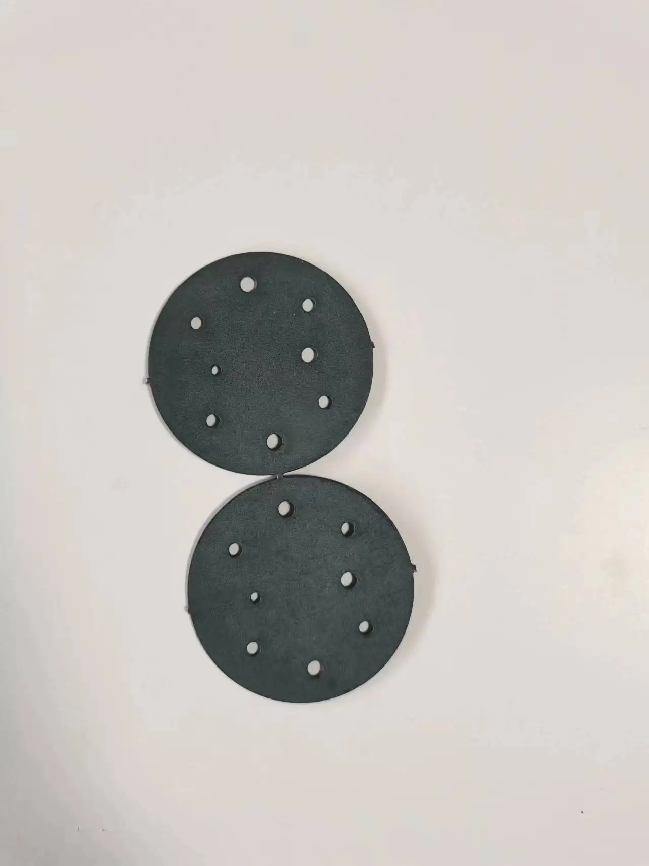 Электролиз воды, таким образом, озоновая вода, использует Титан