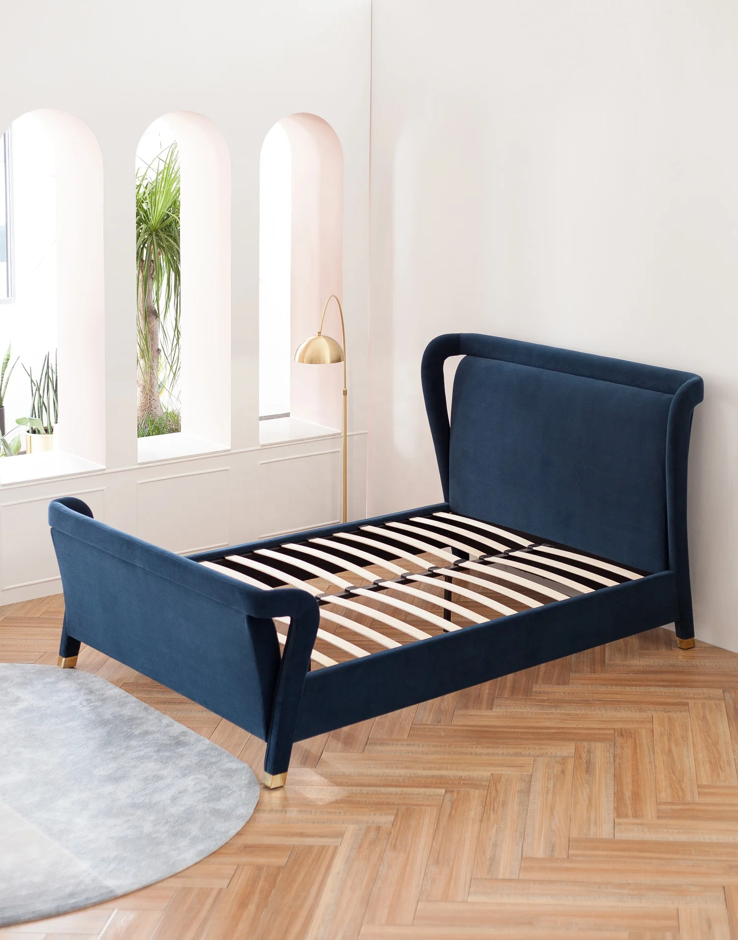 
Upholstery Headboard Wood King Size Bed Frame Crushed Velvet Fabric Bed 