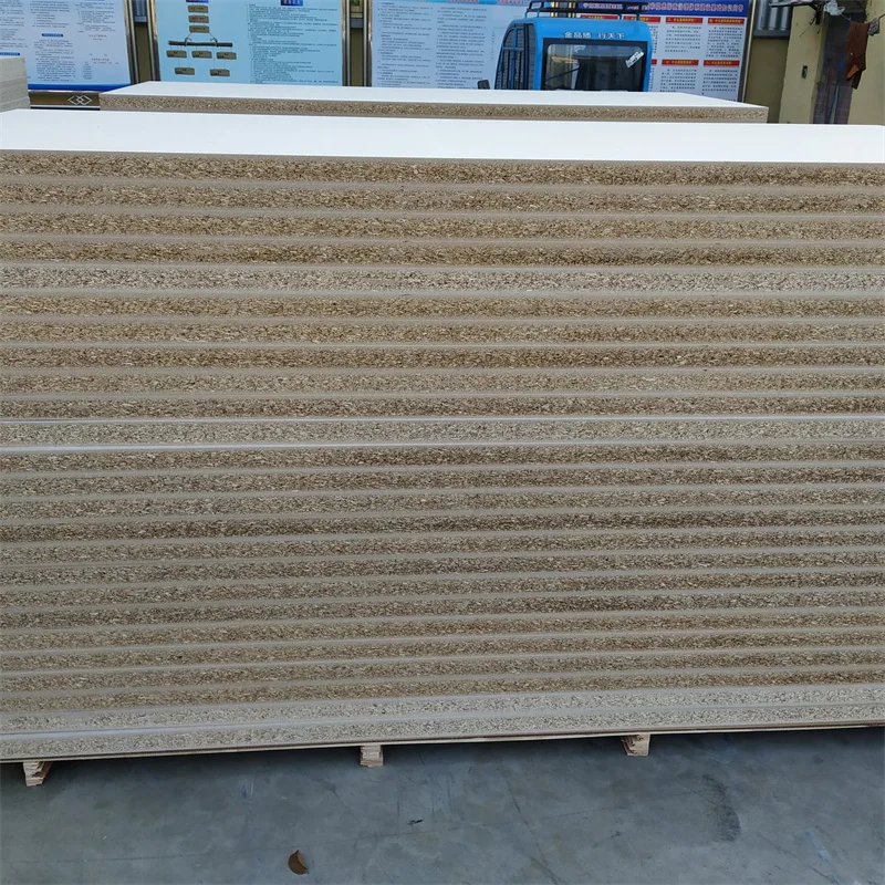China Professional Manufacturing Environmentally Sustainable Moisture-Resistant OSB Chipboard Flake Board Furniture Custom Use