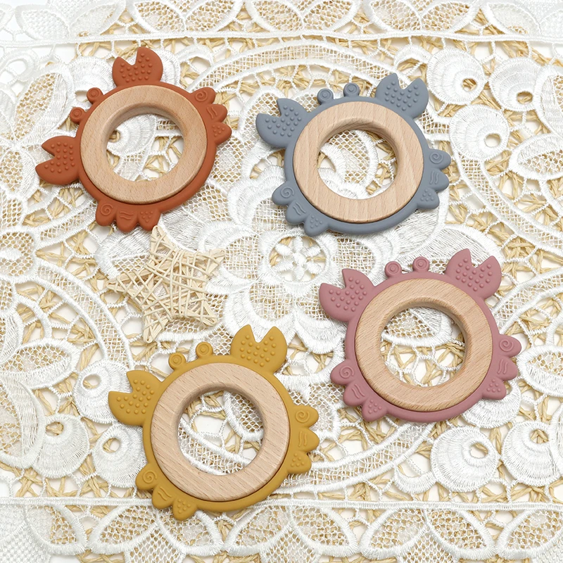 Юаней по индивидуальному заказу не нетоксичный BPA бесплатные Силиконовые игрушки для режущихся зубов новорожденных деревянные игрушечные золотые монеты Краб в форме рога Деревянный Прорезыватель