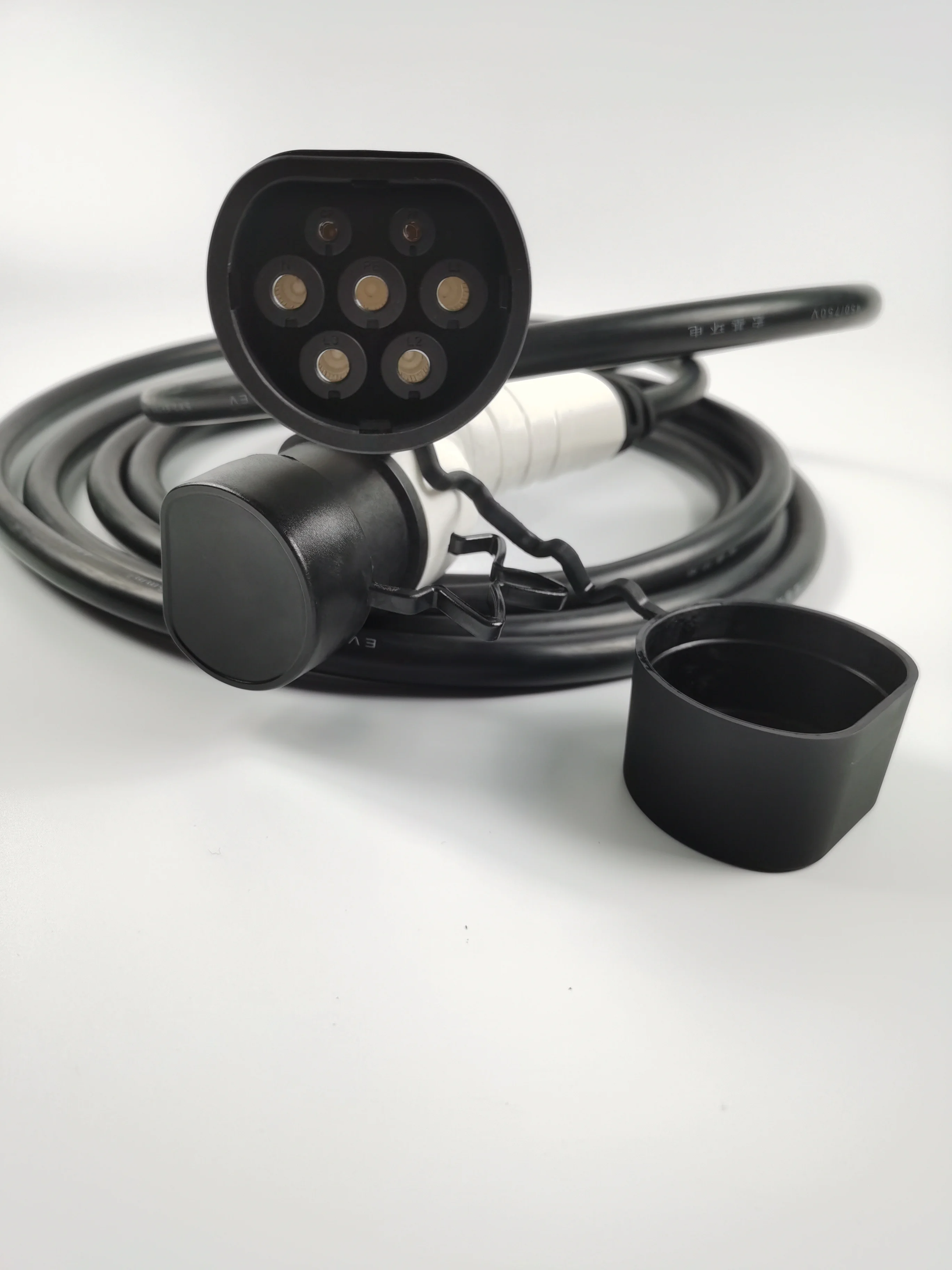 
IEC62196-2 Type2 toType2 MENNEKES 16A three phase 5M charger electric vehicle EV charging cable 