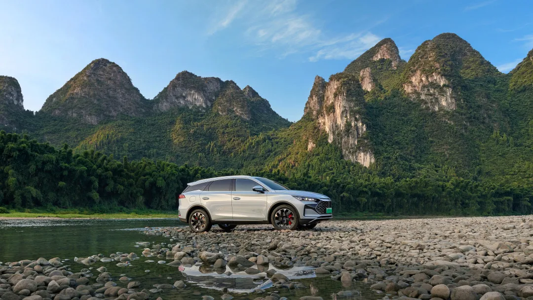 2023 Byd Tang Dmi электрический автомобиль мобильный скутер Лидер продаж гибридный электромобиль Dm-p Новый энергетический