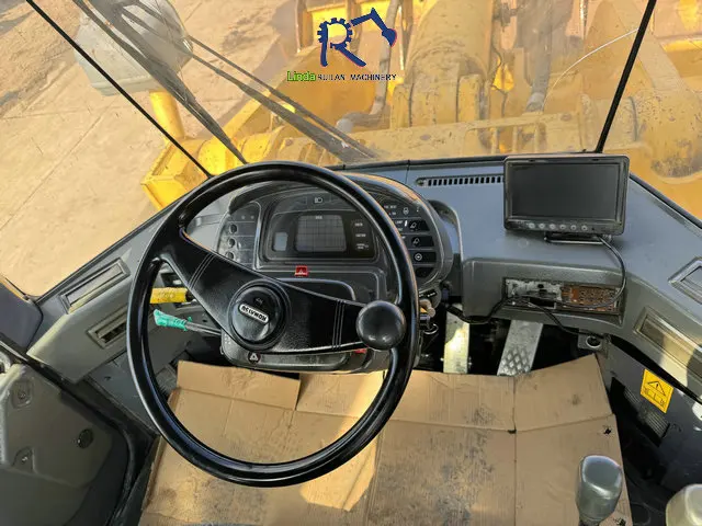 Hot sale Original Japan made Komatsu wheel loader used WA600-3 Good quality 12 Ton Front End Loader W380 WA320-3 WA470 WA600