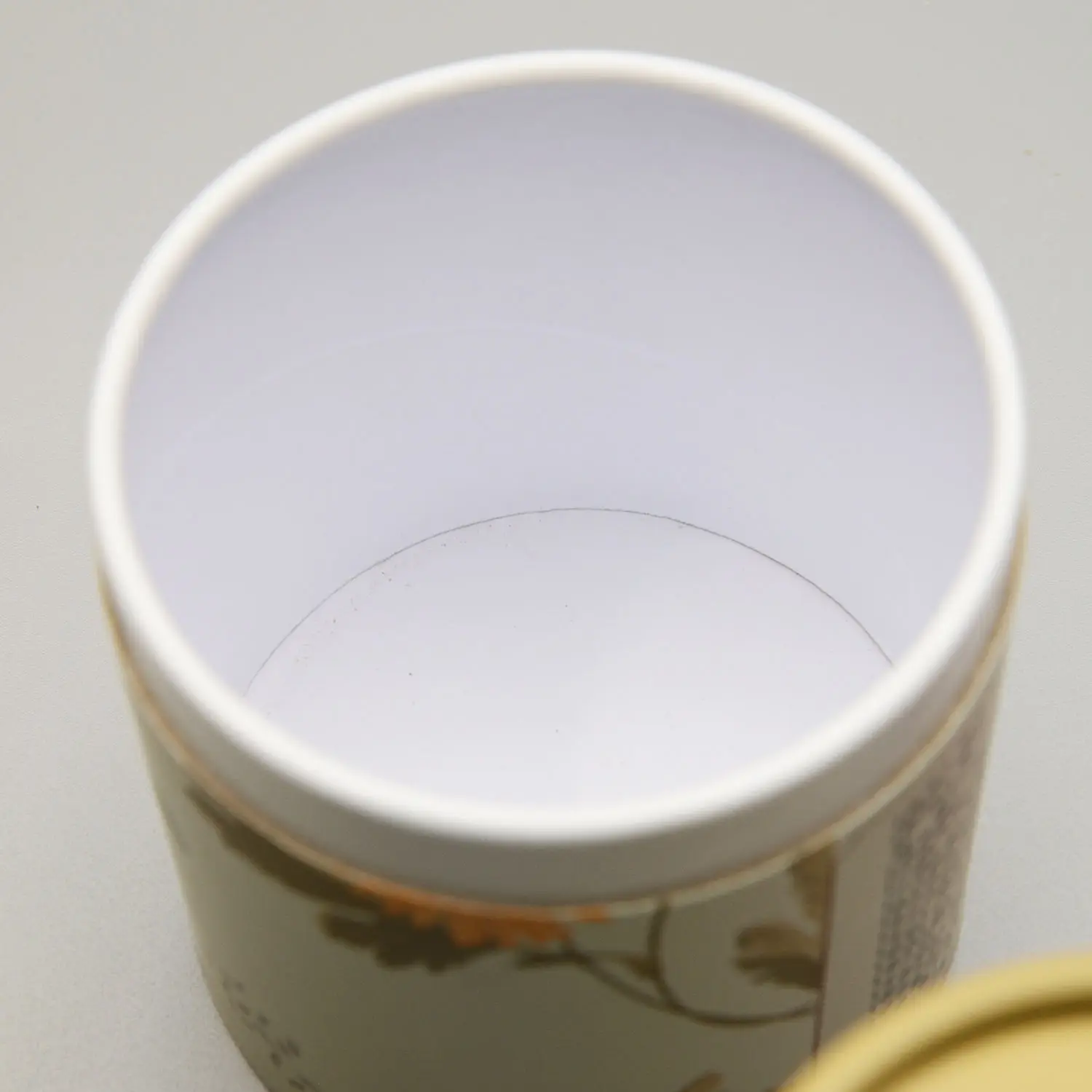 Customized Luxury Food Grade Cylinder Cardboard Tea Packaging Cans Round Paper Tube Canister For Food Packaging