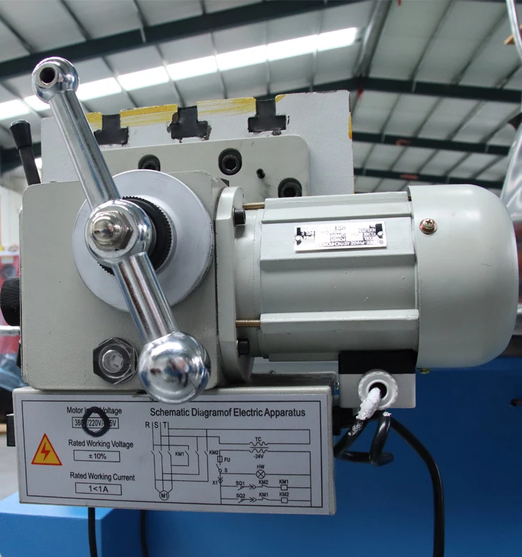 Mazak Machine tools supply 5H turret milling machine with optional digital display