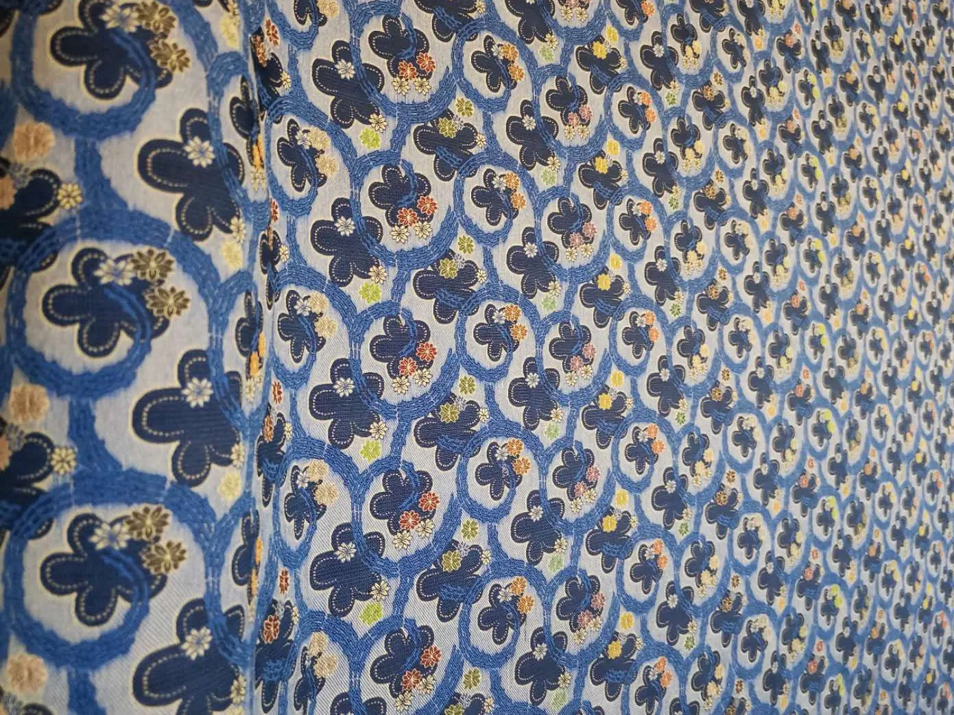 Mulberry real silk traditional craft jacquard weave song silk brocade jacquard fabric green pure silk fabric for garments