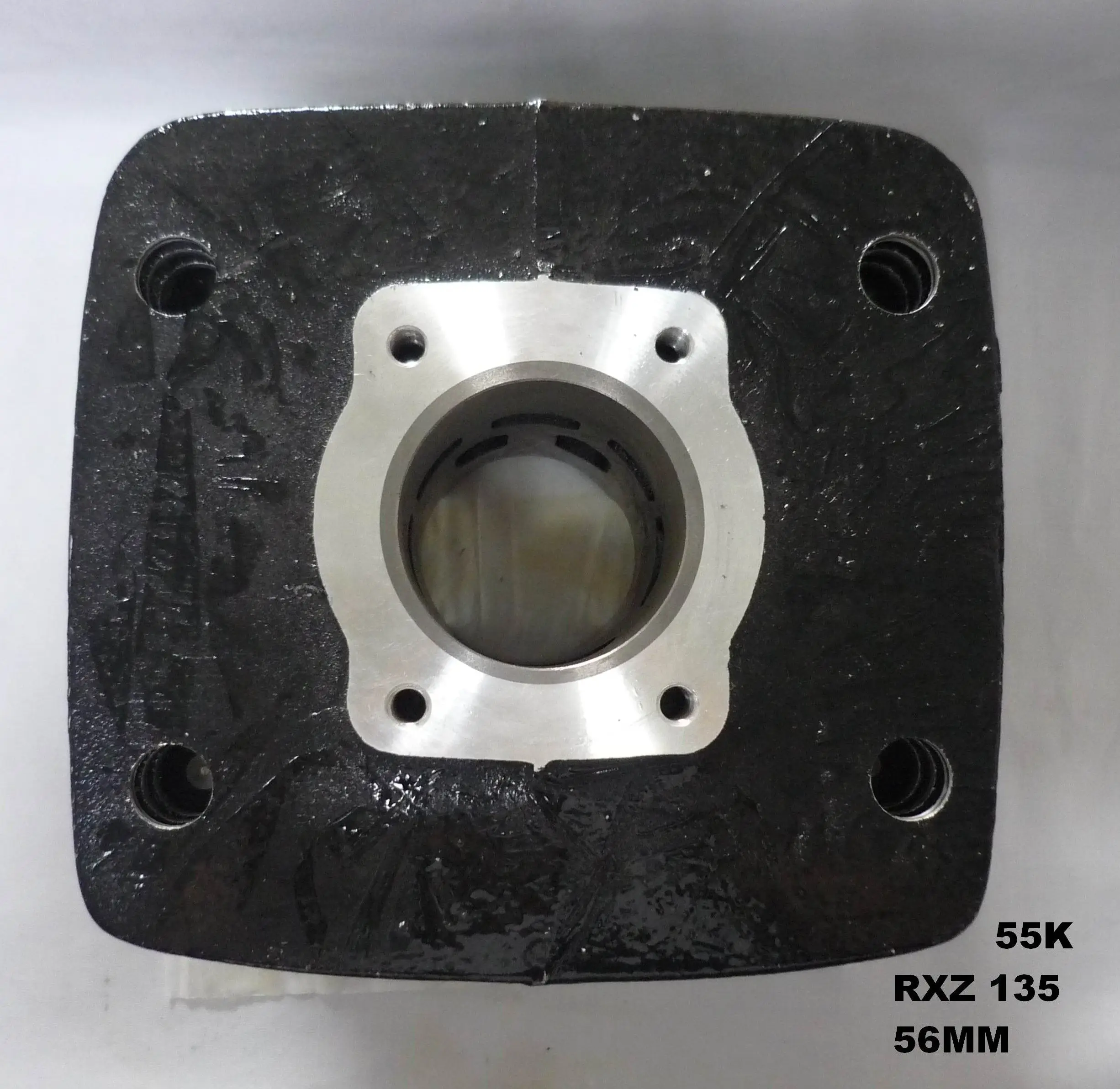 Комплект цилиндров для мотоцикла RXZ135 55K 56
