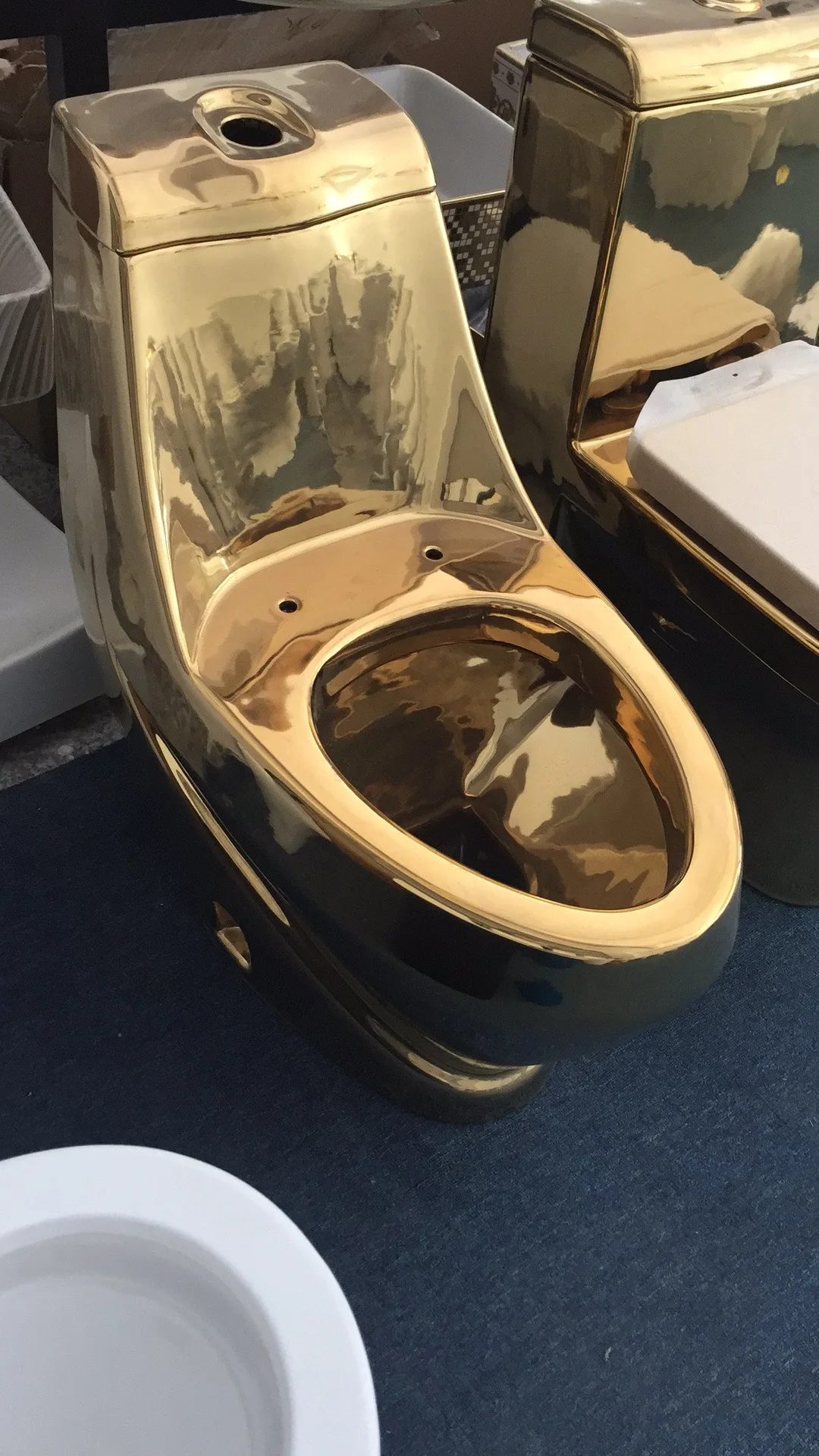 
Toilet Seat KD-09GPA Washdown Flushing Closet Gold Plated Toilet Floor Mounted WC 