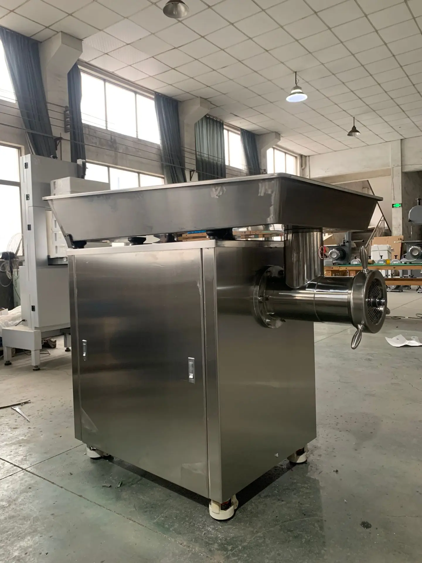 TK-52 stainless steel industrial meat mincer /large meat grinder with best price