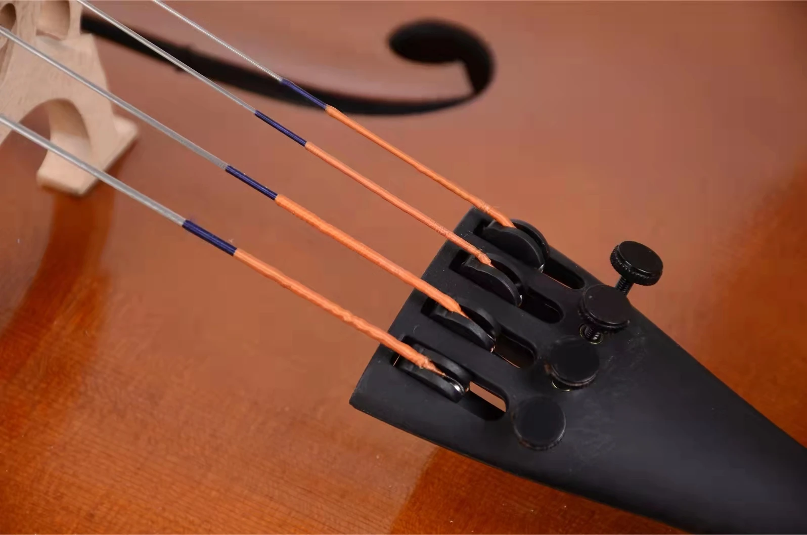 Professional production of handmade solid wood cello, high-quality violin for beginner players