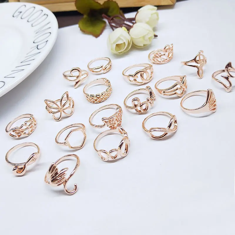 2021 European and American Fashion Simple Style All-match Female Ring, Box Mixed Batch