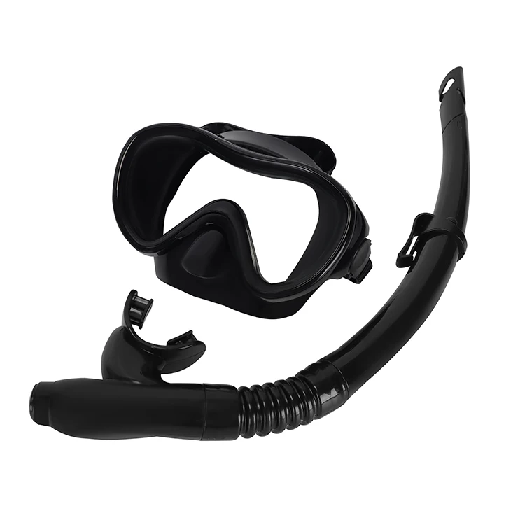 2020 new item of silicone snorkeling set and silicone diving masks and snorkel set,no leaking and anti-fog,tempered glasses set