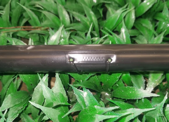 gardening water saving pe material dripping irrigation tape with flat dripers inside