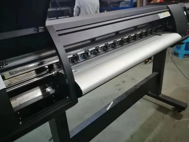 small digital eco solvent inkjet vinyl printer 1.3m printer