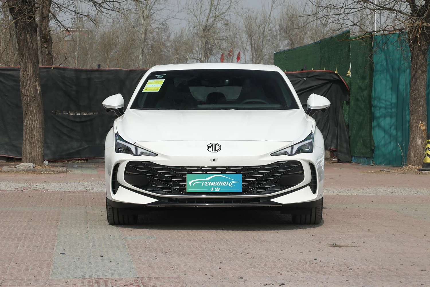 2023 SAIC MG7 Petrol Cars Power Master 2.0T with Turbo Engine 5 Doors 5 Seats FWD Medium Size Chinese Vehicle