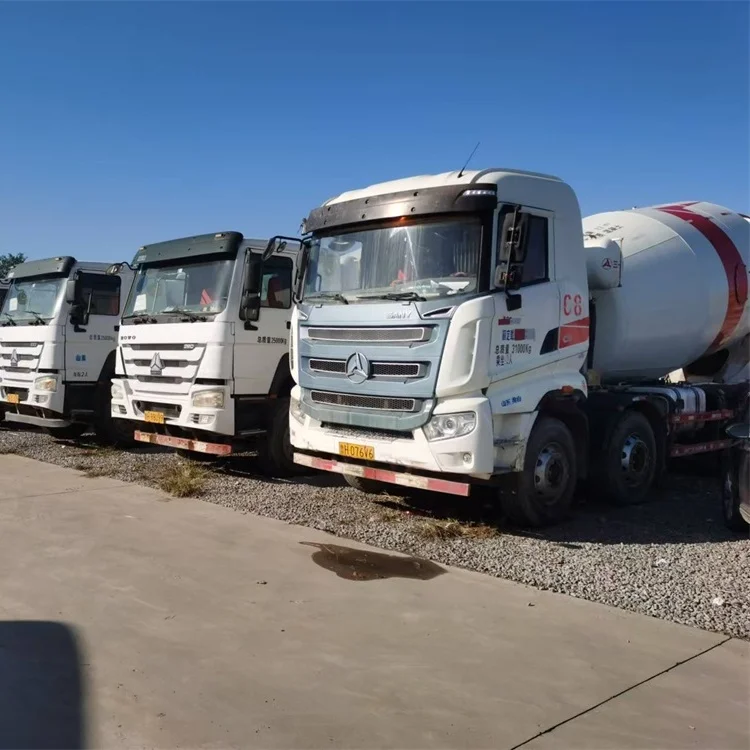 4X2 6X4 8X4 Diesel 400HP 430HP Sinotruk HOWO Tipper Truck Mixer Truck
