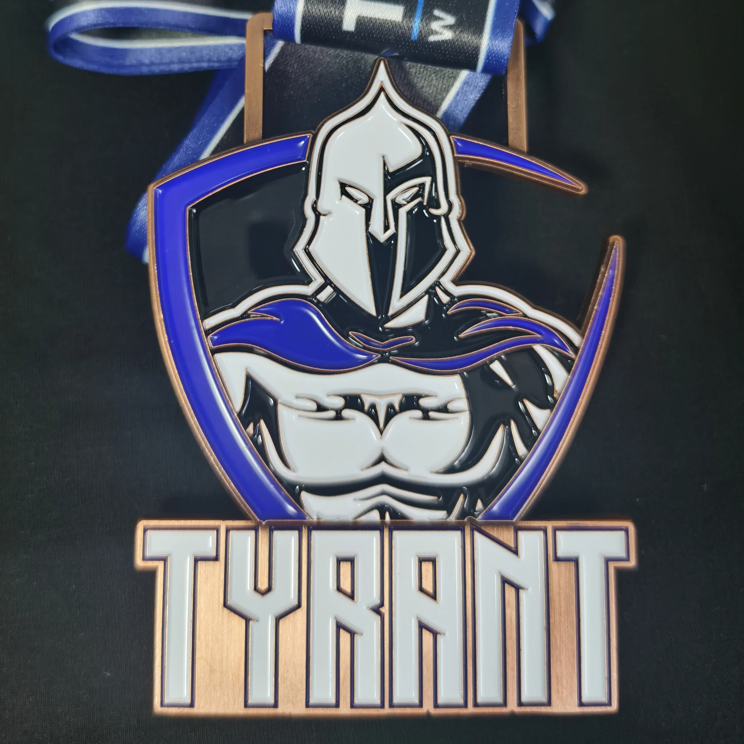 Wholesale customizes golden wrestling medals judo karate metal awards sport custom race catholic basketball medals