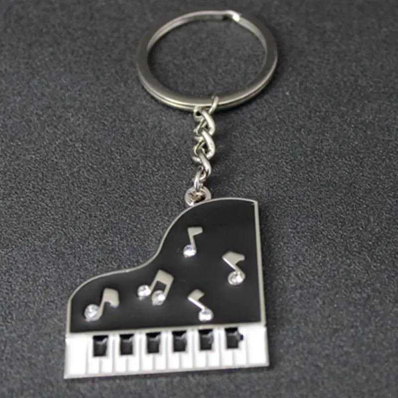 Custom Logo New Design Cool Metal Piano Shape keychain Pendant Blanks piano Key Ring For Musical Instrument Shop Gifts