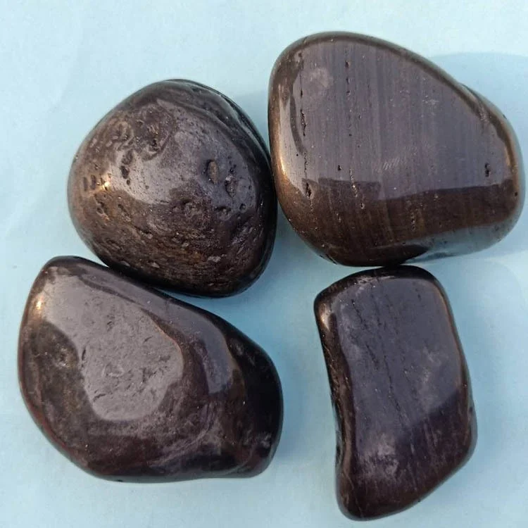 Factory Supply Garden Natural Tumbled Round Snow white  pebble rocks and green river pebble stones and black beach pebbles