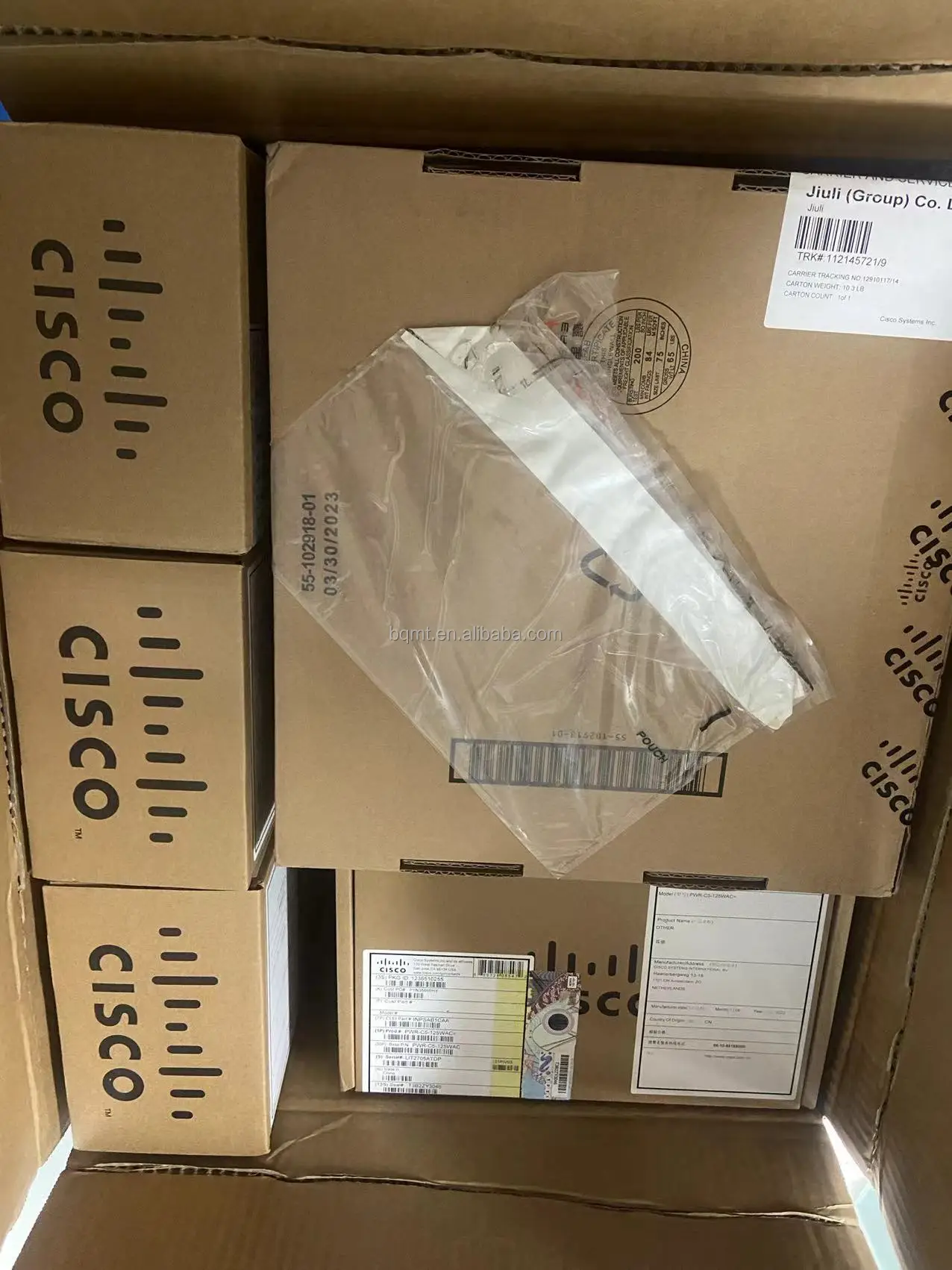 Оригинальная упаковка высокоскоростной C9200L-48T-4X-E с высокой пропускной способностью 48 портов гигабитный Уровень 3 4x переключатель Cisco по восходящей линии связи