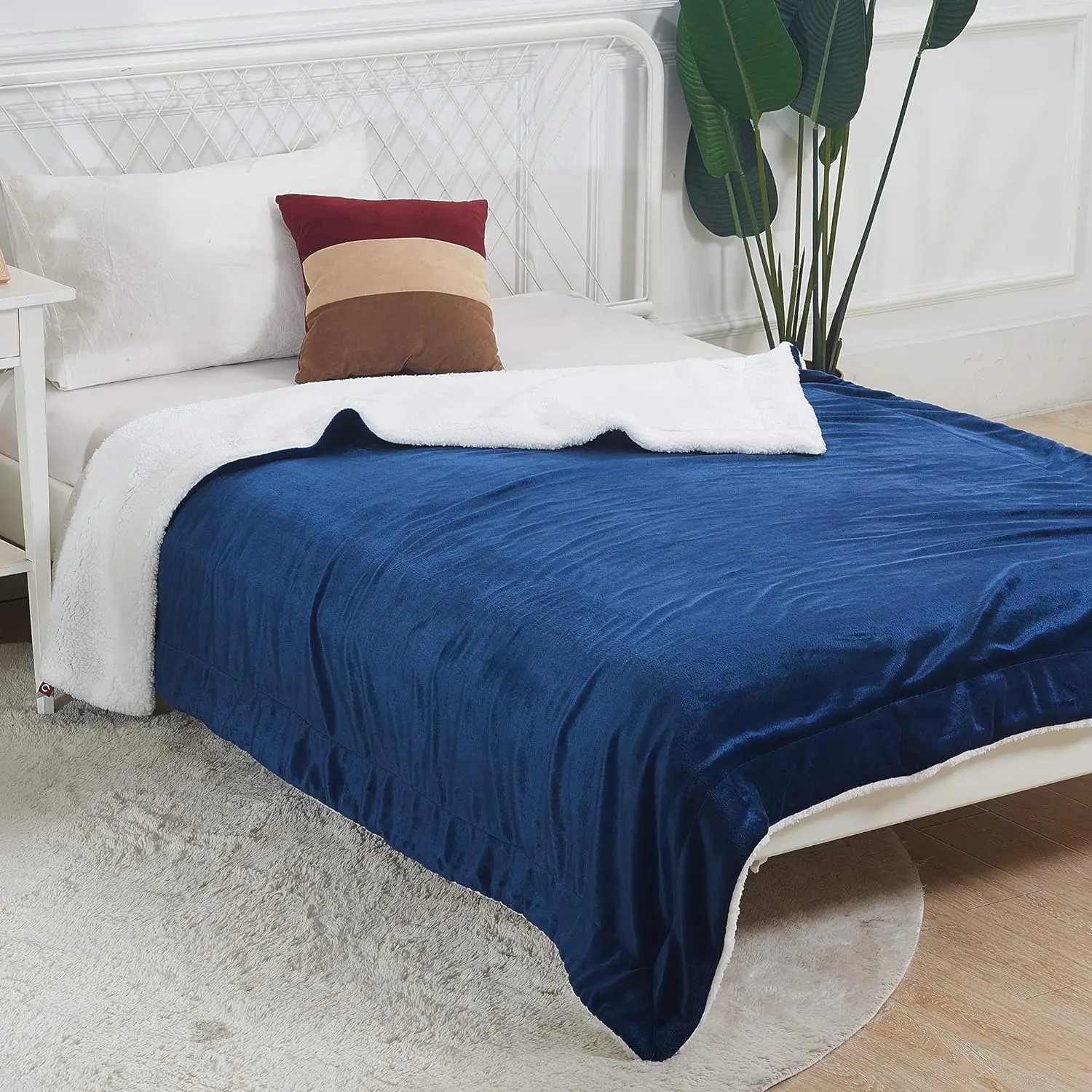 High Quality Custom Color Queen King Size Flannel Sherpa Fleece Thick Home Warm Winter Blanket