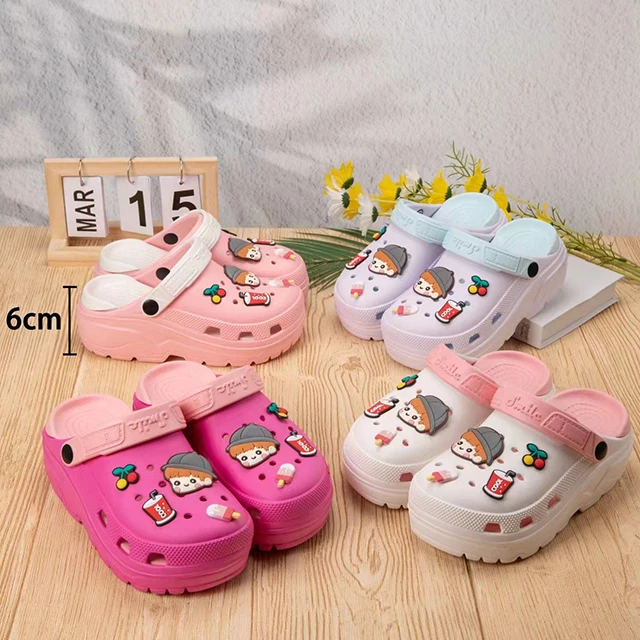 New Design Thick-Soled Clogs Sandal Anti-Odor Breathable Good Quality for Summer Slipper Girls Wholesale Ladies Garden Shoes