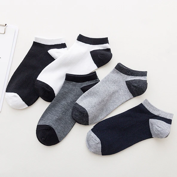 China Cheap Factory Whole Sale Men Casual Ankle Low Cut Socks