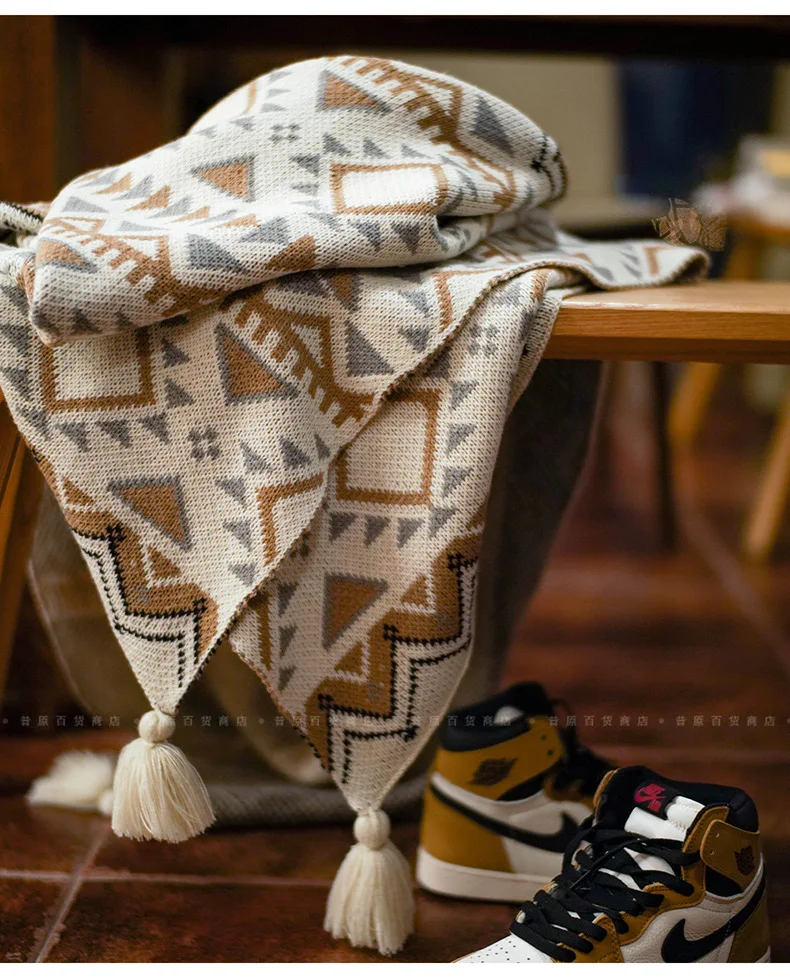 Acrylic knitted  Blanket Handmade Wool Blanket Customized Size Blanket
