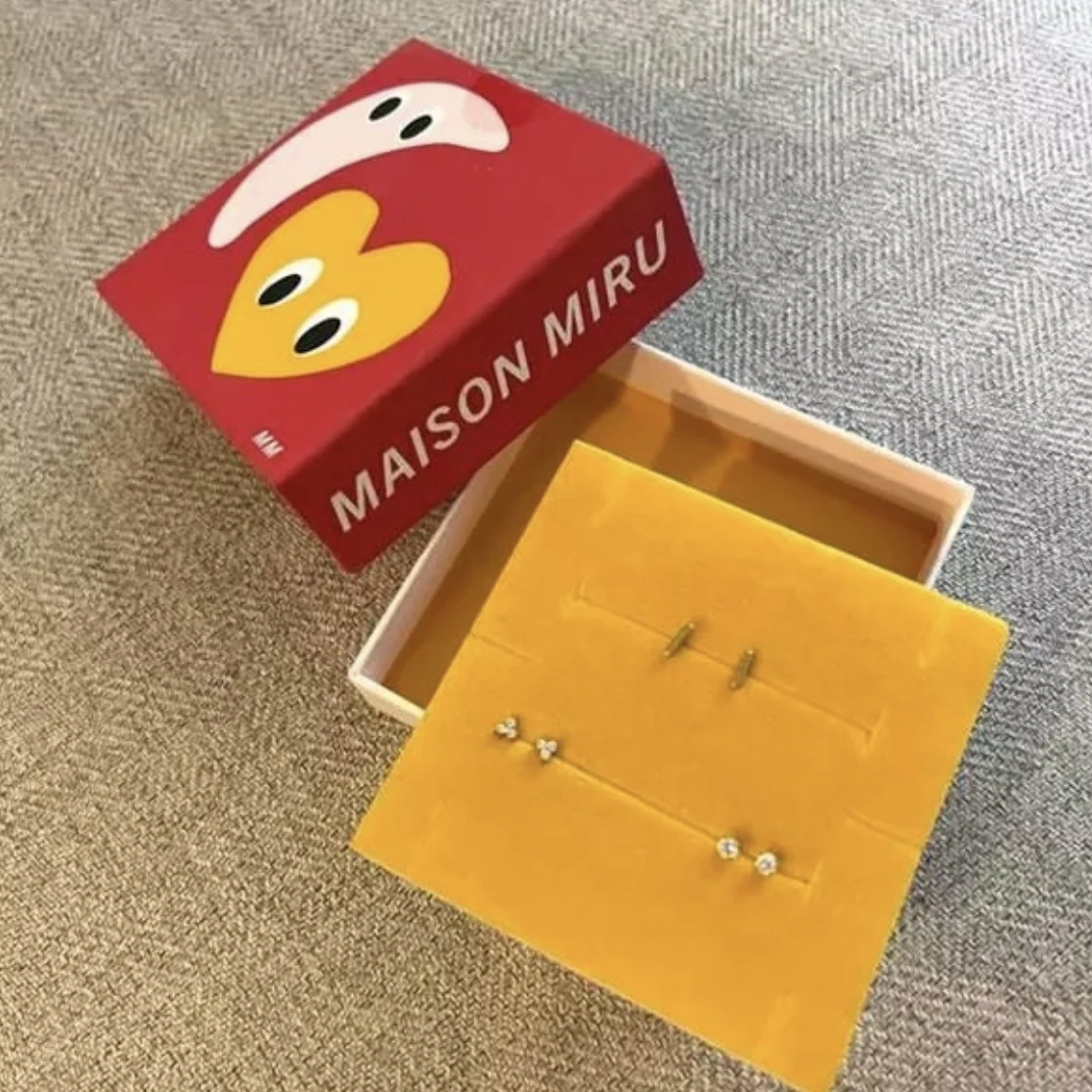 Handmade Jewelry Boxes Paper Jewelry Boxes For Earrings Rings Necklace Elegant Jewels Packaging Color Printing Jewelry Container