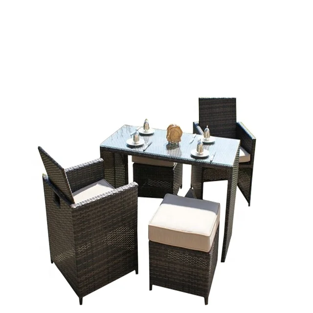 Rattan Large Winchester Cube Set With Footstools