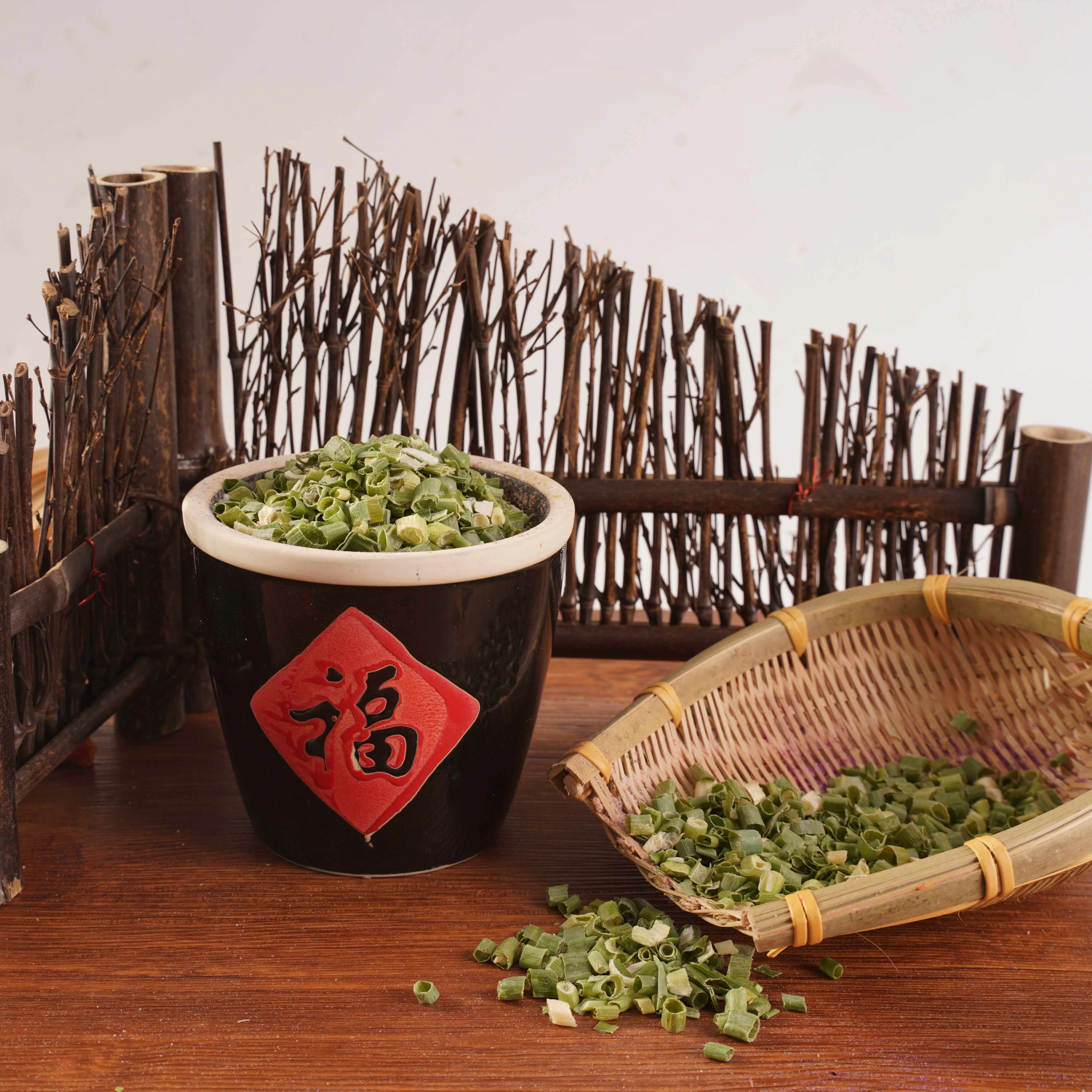 Factory  High Quality Natural  Freeze Dried Green  Spring Onion FD Chive Ring Export Dehydrated Chive Roll