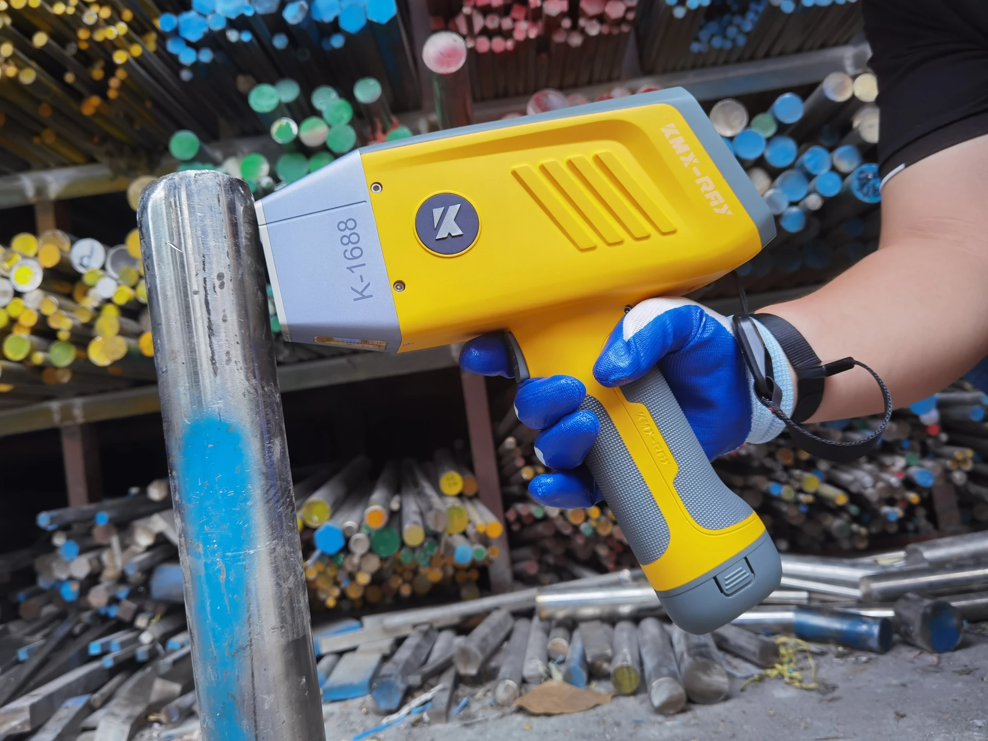 High Quality KMX-RAY brand Gold Handheld Gun Portable XRF Analyzer machine