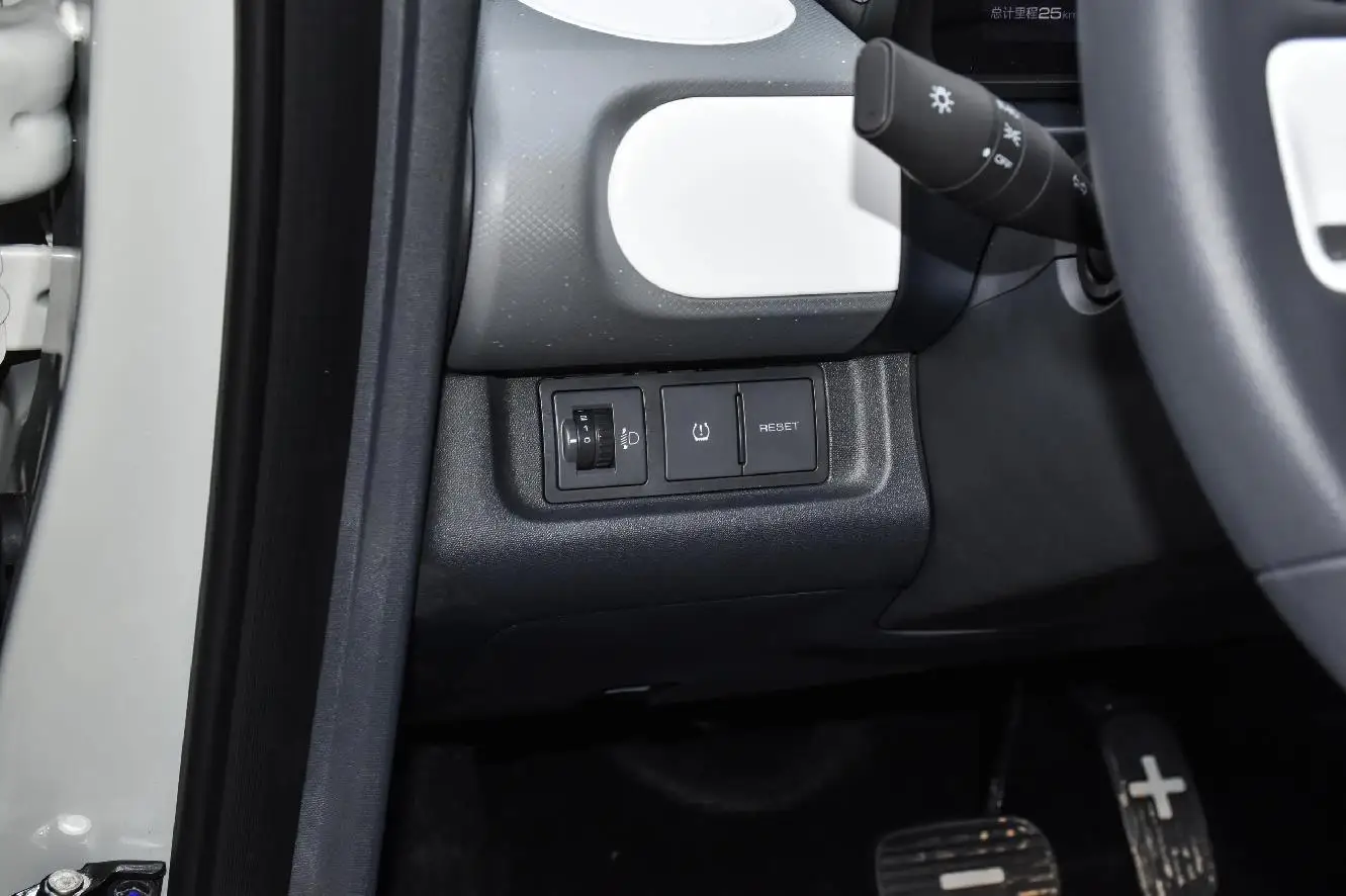 Pure Electric Car Wuling Mini Ev Mini Body Used Cars New Energy Vehicles Automobile Electric Cars Manufacturers