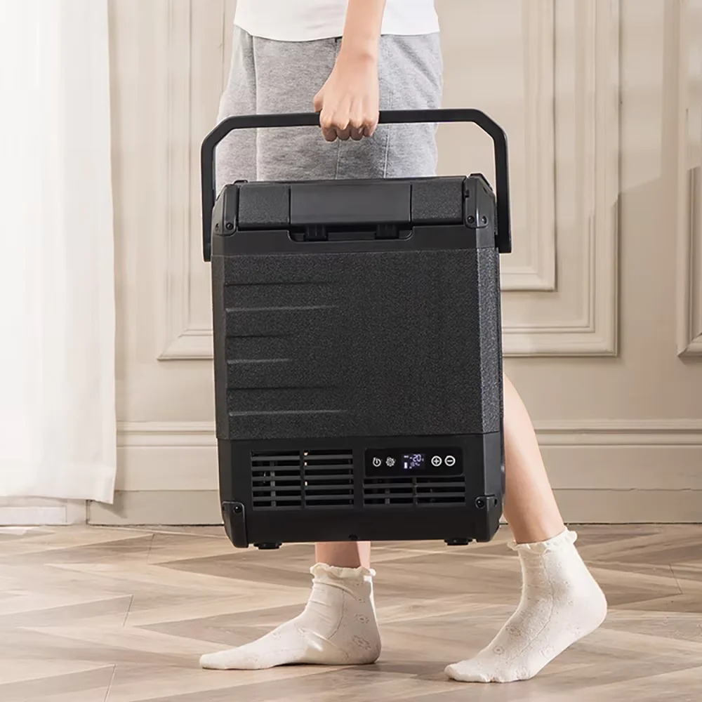 Factory Direct Sale Solar Car Mini Fridge 10L 12V and Portable Mini Compressor Fridge Freezer Refrigerator For Camping